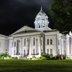 Colbert County Courthouse - Tuscumbia