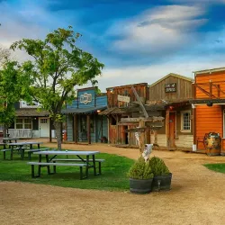 Blazin' M Ranch - Cottonwood