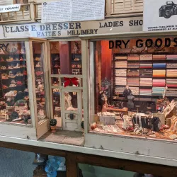 Arizona Doll & Toy Museum - Glendale