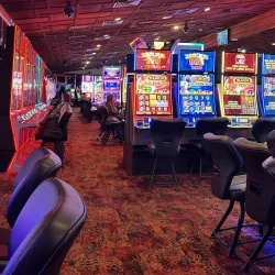 Hon-Dah Resort Casino & Conference Center - Show Low