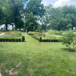 Peel Mansion Museum & Heritage Gardens - Bentonville