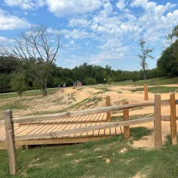 Slaughter Pen Trailhead - Bentonville