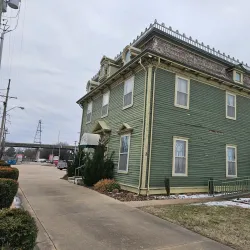 Miss Laura's Visitor Center and Museum - Fort Smith