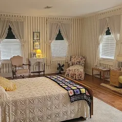 Bill Clinton Birthplace Home National Historic Site - Hope