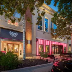 The Pinnacle Hills Promenade - Rogers