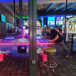 The Pinnacle Hills Promenade - Rogers