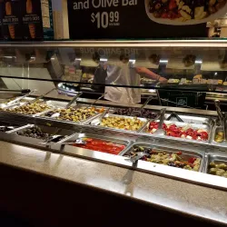 The Pinnacle Hills Promenade - Rogers