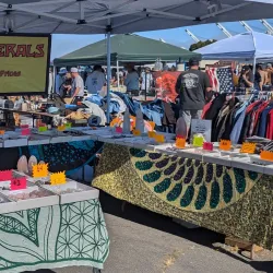 Alameda Point Antiques Faire - Alameda