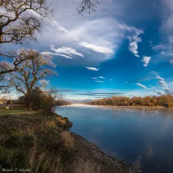 Anderson River Park Fishing Area - Anderson