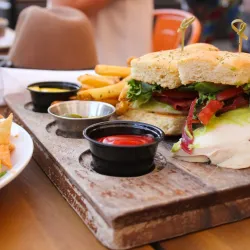 The Padre Hotel - Bakersfield