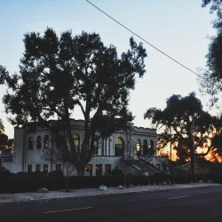 Beaumont Library - Beaumont