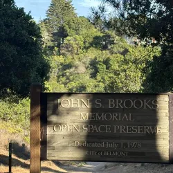 Waterdog Lake Park - Belmont