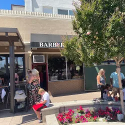 Brentwood Farmers Market - Brentwood