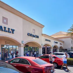 Camarillo Premium Outlets - Camarillo