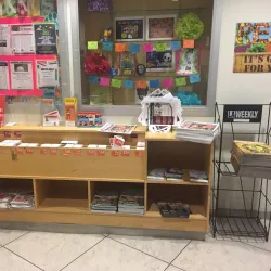 Canoga Park Branch Library - Canoga Park