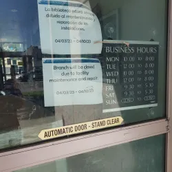 Canoga Park Branch Library - Canoga Park