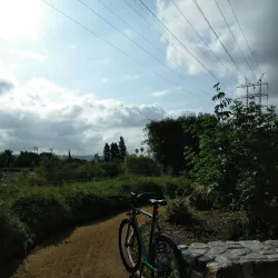 Los Angeles River Bike Path - Canoga Park