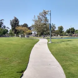 Cerritos Regional Park - Cerritos