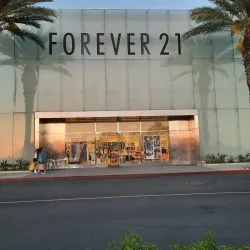 Los Cerritos Center - Cerritos