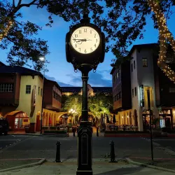 Todos Santos Plaza - Concord