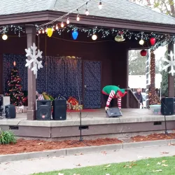 La Plaza Park - Cotati