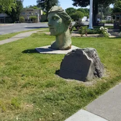 La Plaza Park - Cotati