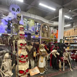 Westlake Shopping Center - Daly City