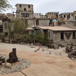 Cabot's Old Indian Pueblo Museum - Desert Hot Springs