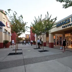Folsom Premium Outlets - Folsom