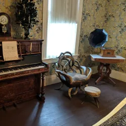 Kearney Mansion Museum - Fresno