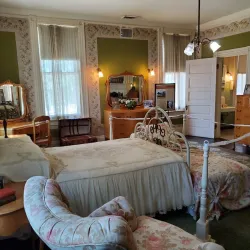 Kearney Mansion Museum - Fresno