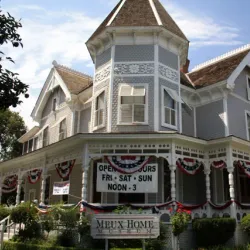 Meux Home Museum - Fresno