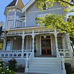 Meux Home Museum - Fresno