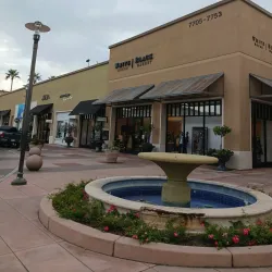 River Park Shopping Center - Fresno