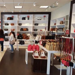 Gilroy Premium Outlets - Gilroy