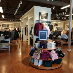 Gilroy Premium Outlets - Gilroy