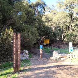 North Glendora Trailhead - Glendora