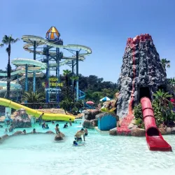 Raging Waters Los Angeles - Glendora