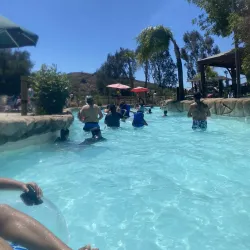 Raging Waters Los Angeles - Glendora