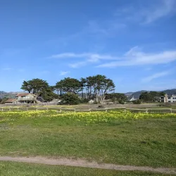 Half Moon Bay Coastside Trail - Half Moon Bay