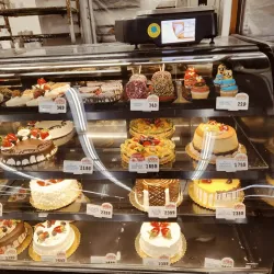 Hawthorne Plaza Shopping Center - Hawthorne