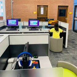 Hawthorne Public Library - Hawthorne