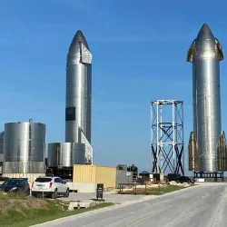 SpaceX Headquarters - Hawthorne