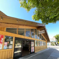 IV Farmers Market - Isla Vista