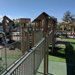 Whispering Lakes Park - Lake Forest