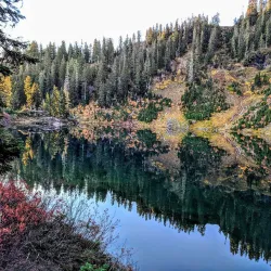 Blue Lakes Trail - Lakeport