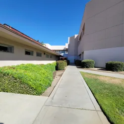 Madera Community Hospital Garden - Madera