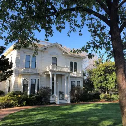 Rengstorff House - Mountain View