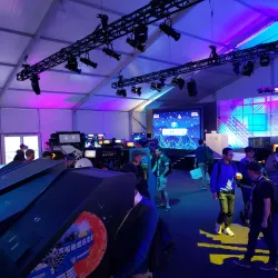 Shoreline Amphitheatre - Mountain View