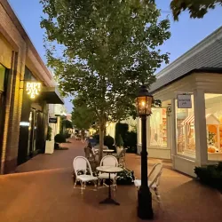 Palisades Village - Pacific Palisades